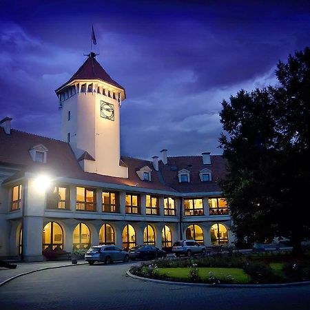 Hotel Zamek Pultusk Dom Polonii Kültér fotó