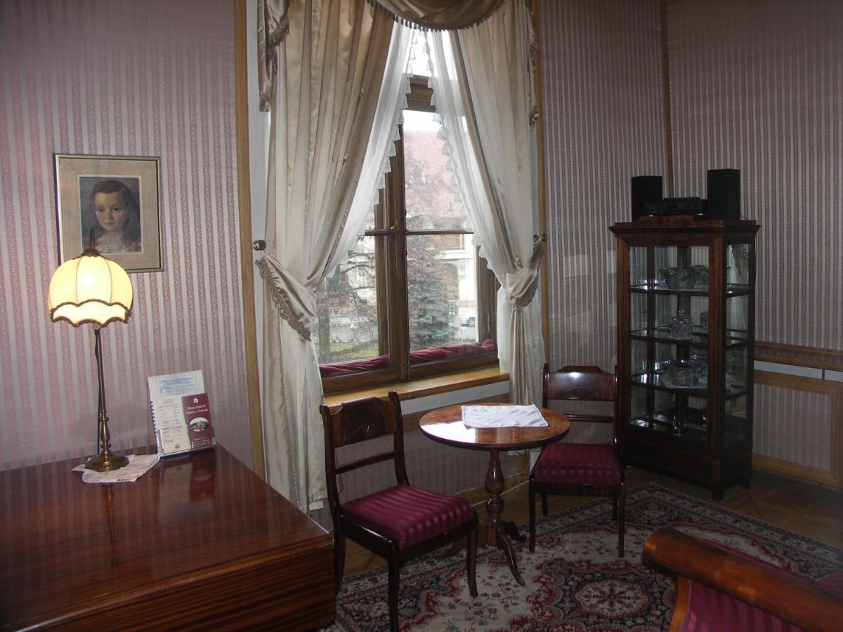Hotel Zamek Pultusk Dom Polonii Kültér fotó