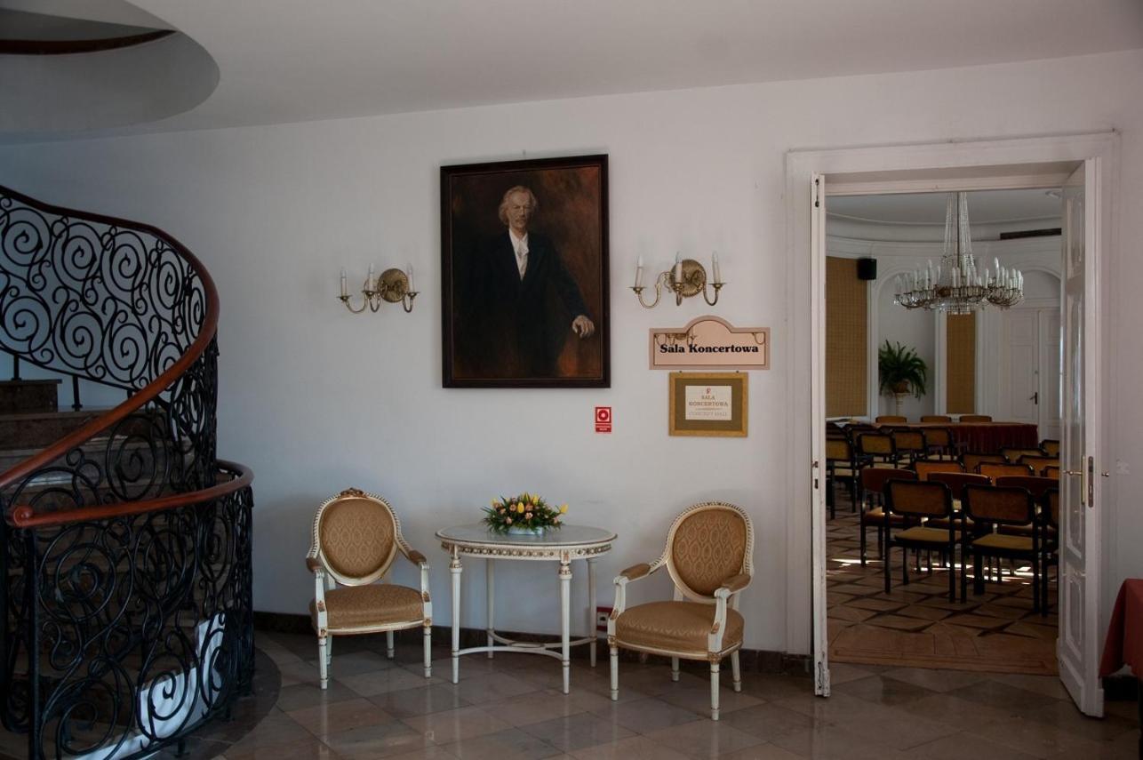 Hotel Zamek Pultusk Dom Polonii Kültér fotó
